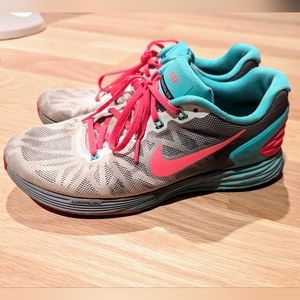 Custom Nike Lunarglide 6 (Size 9)